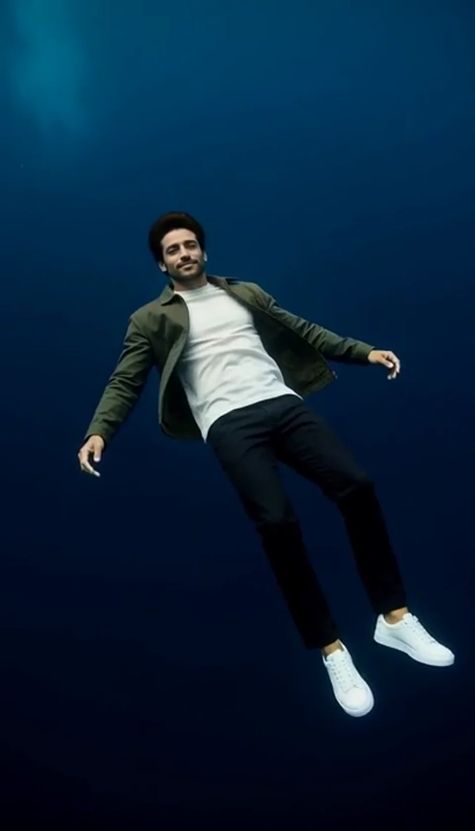 Effetto video degli abissi con IA