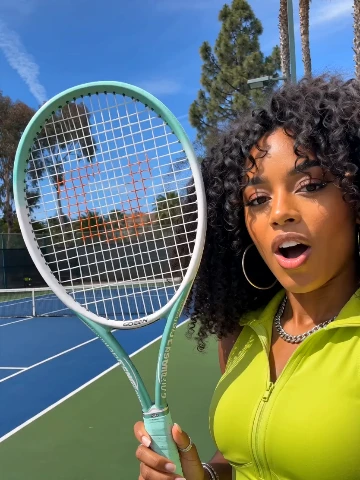 Authentic Tennis UGC: My New Racket Review video template preview